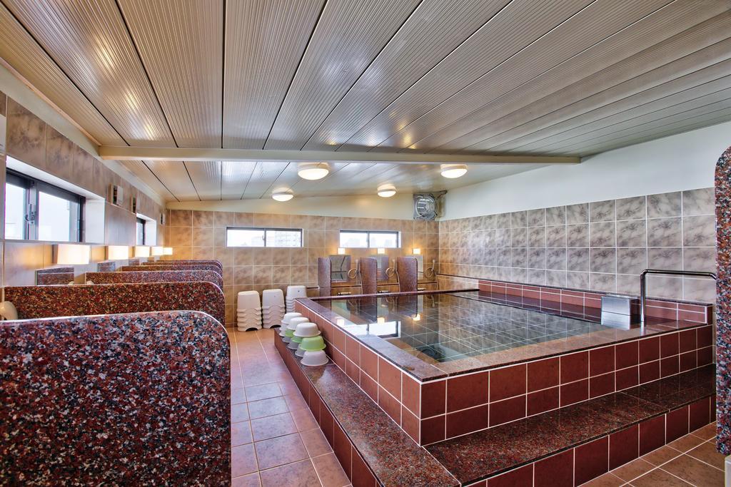 Okinawa Sun Plaza Hotel Naha Bagian luar foto