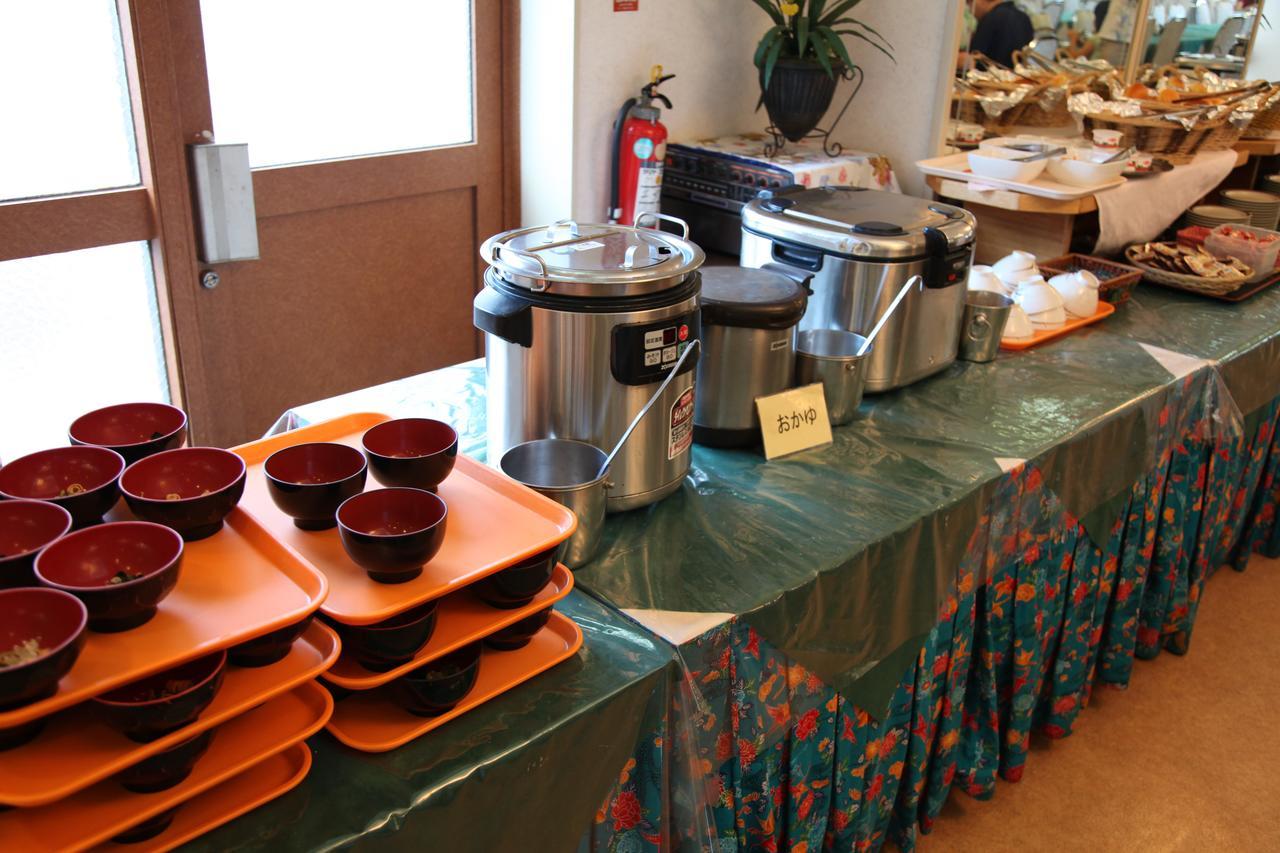 Okinawa Sun Plaza Hotel Naha Bagian luar foto